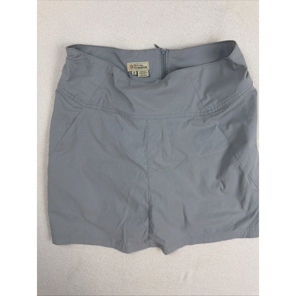 Royal Robbins Skort Size 2 Gray Hiking Outdoor Stretch Zip Pocket Athletic Nylon